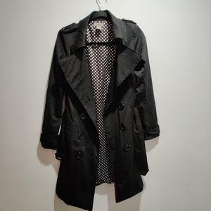 Vertigo Paris black trenchcoat polka dot interior size x small